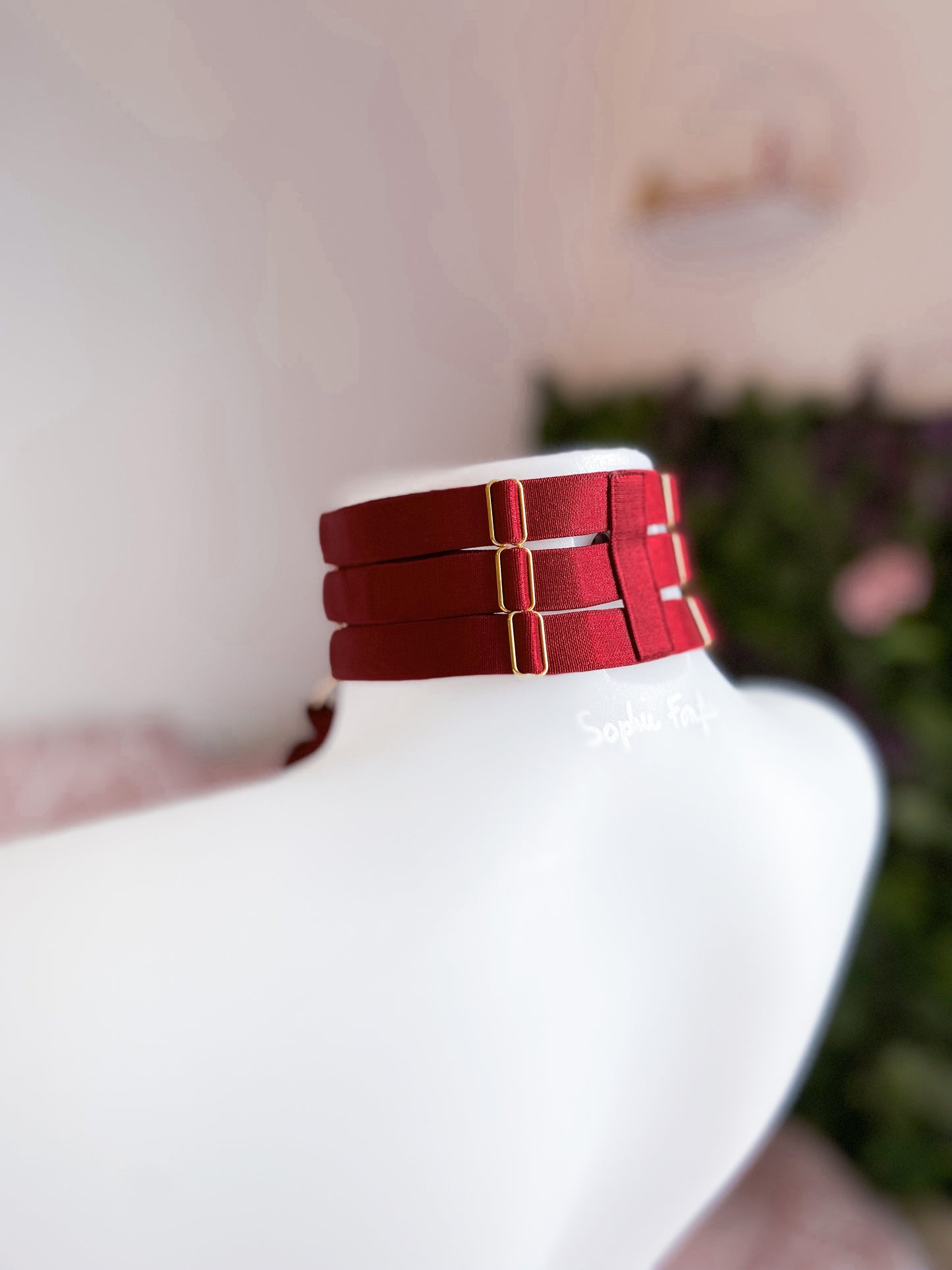 Choker & Cuffs Dahlia - BURGUNDY