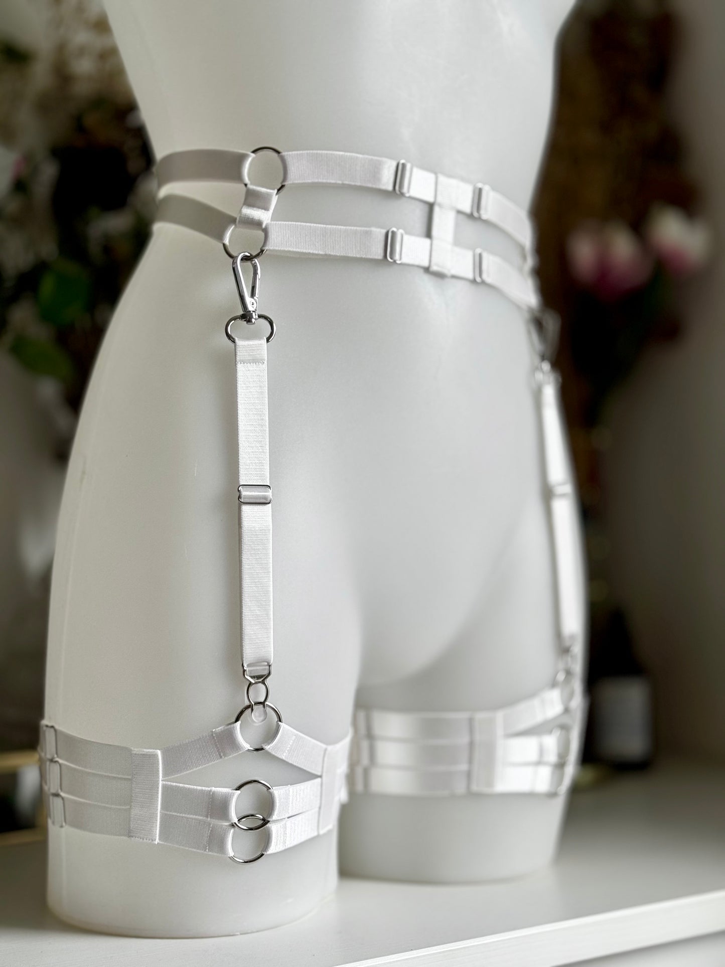 (UNIQUE) Garter Set - WHITE